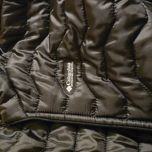 Columbia Jacket Women's Size 3XL Black Luxury Down Jacket